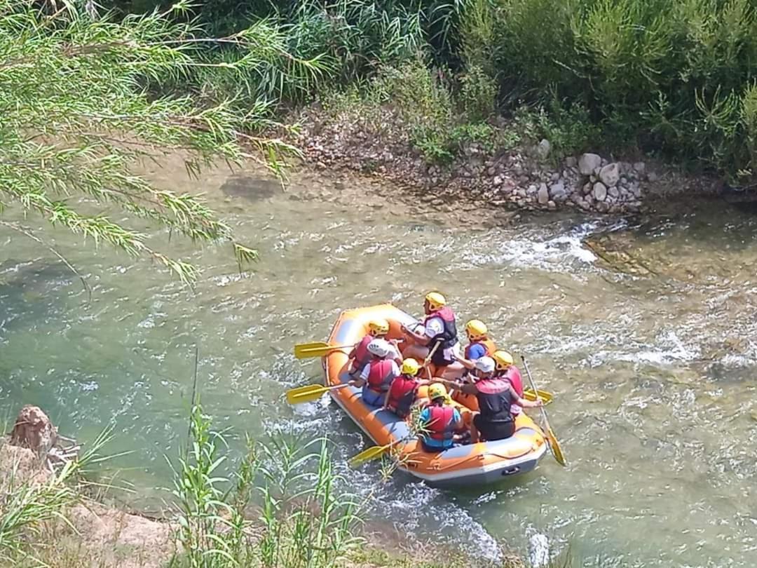 Casa Rural C Puente Del Segura إلتشي دي لا سييرا المظهر الخارجي الصورة